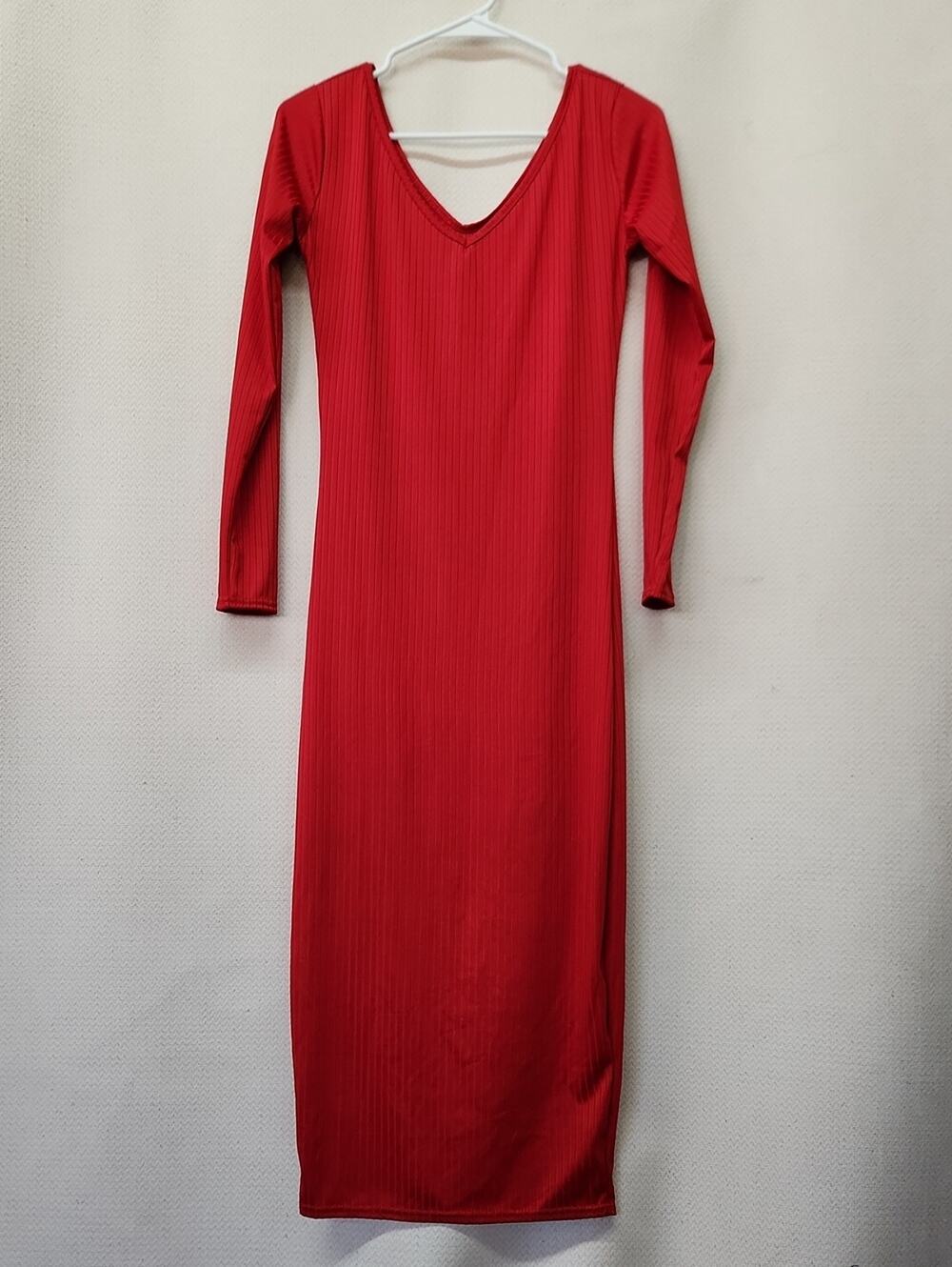 Red Ribbed V-Neck Long Sleeve Maxi Dress